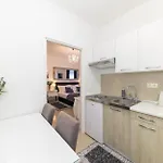 Square Luxury Boutique Gostinjska kuća 3*