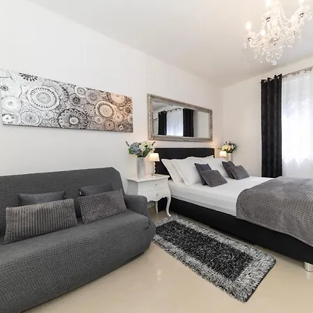Square Luxury Boutique 3* Ζαντάρ