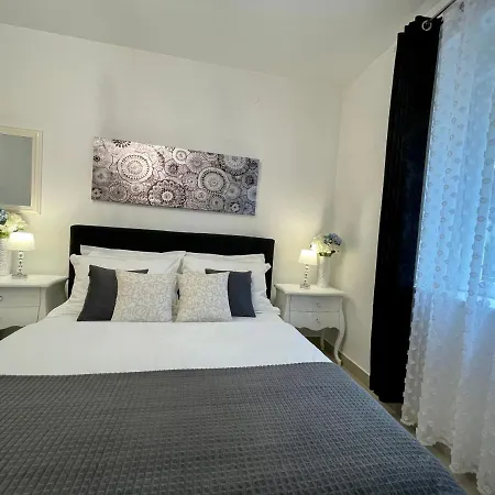 Square Gasthuis Zadar